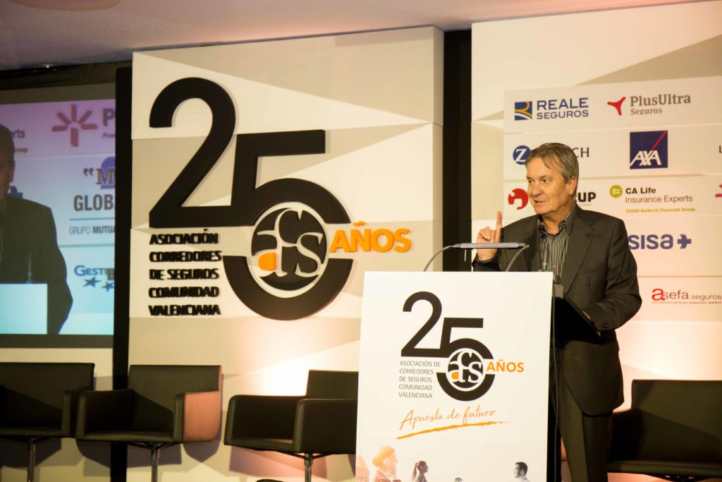 Francisco Alvarez 25 años acs-cv FN7